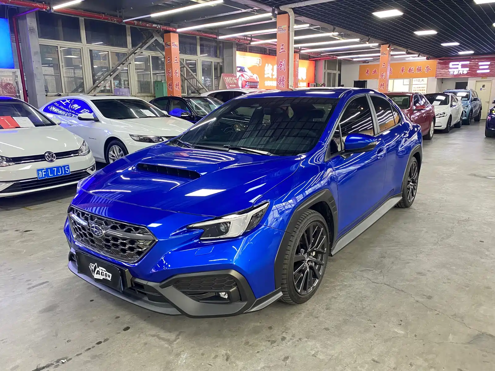 Фото 1 - Subaru WRX
