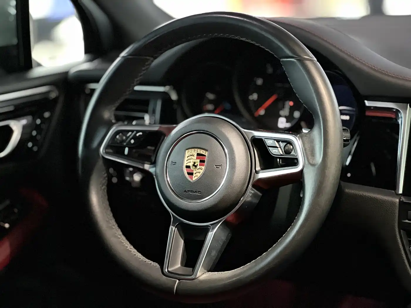 Porsche Macan 2021 Macan 2.0T фото 10