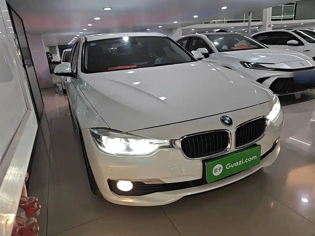 BMW 3 Series 2016 320Li Fashion Model фото 4