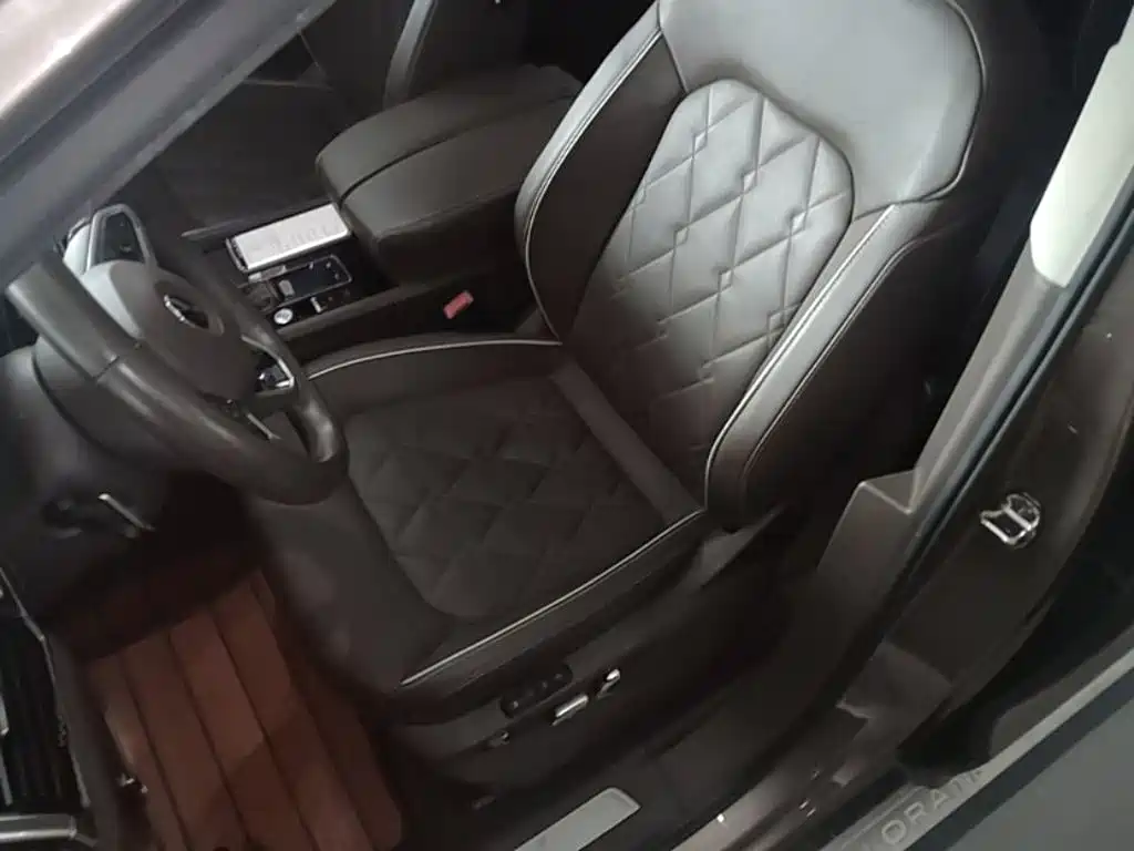 Volkswagen Viloran 2020 2020 380TSI Premium