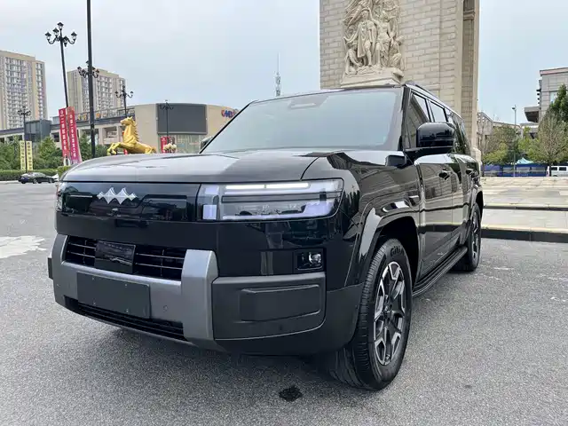 Fang Cheng Bao Titanium 7 2025 200KM Front-Wheel Drive Max Edition