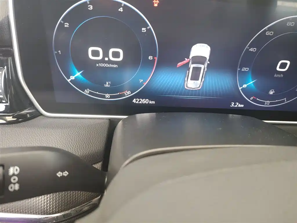 Hongqi HS5 2022 Facelift 2.0T Smart Flag Enjoyment Edition фото 11