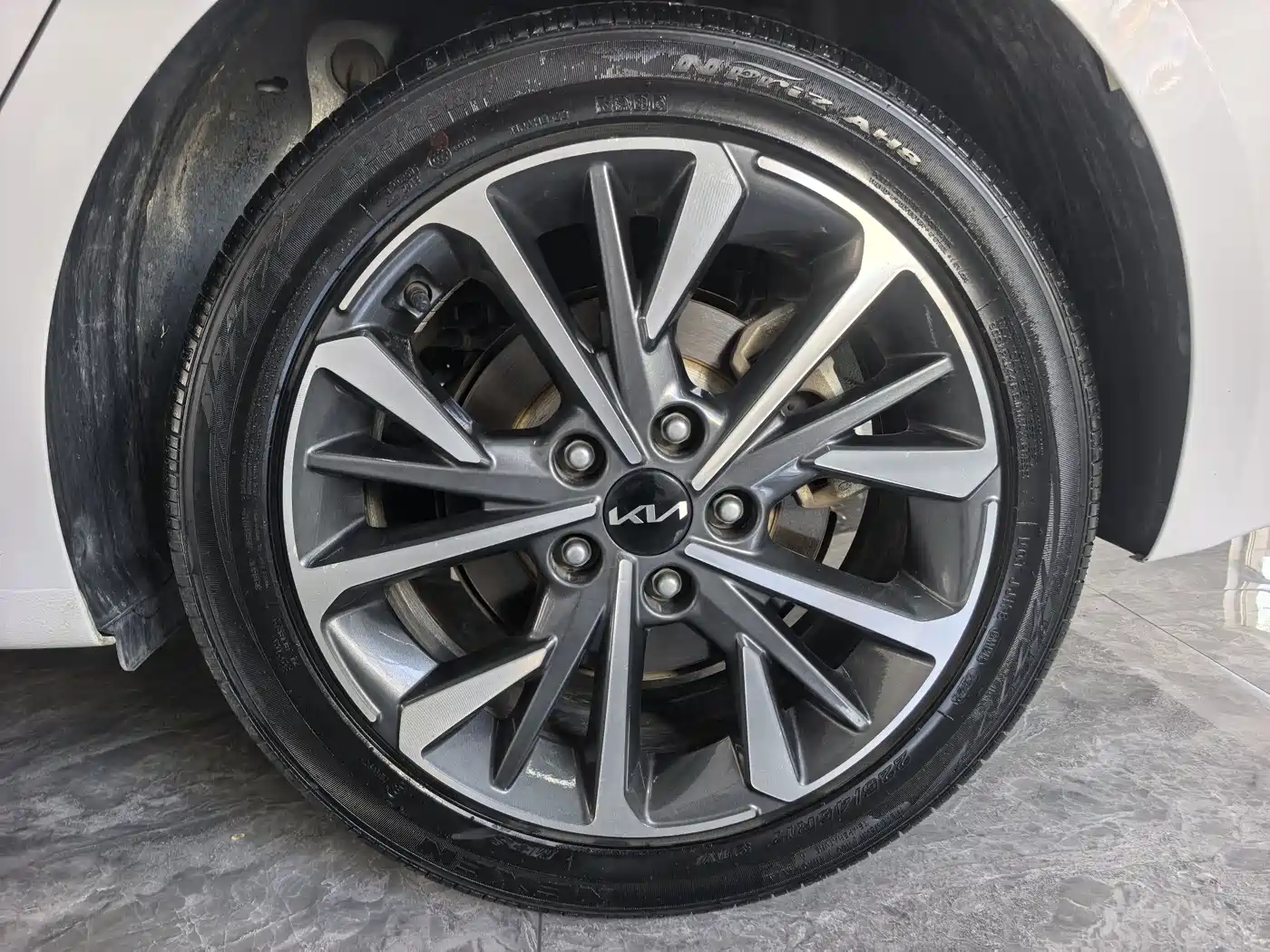 Kia K3 2021 Facelift 1.5L CVT Fashion Edition фото 15