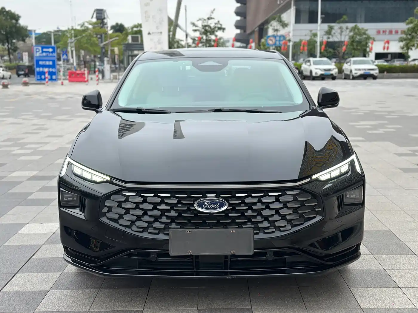 FORD MONDEO
