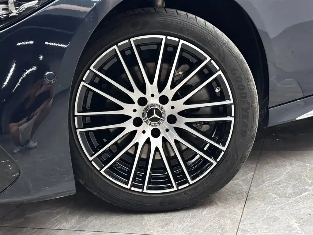 Mercedes-Benz C-Class 2024 Second Facelift C 260 L Sport фото 20