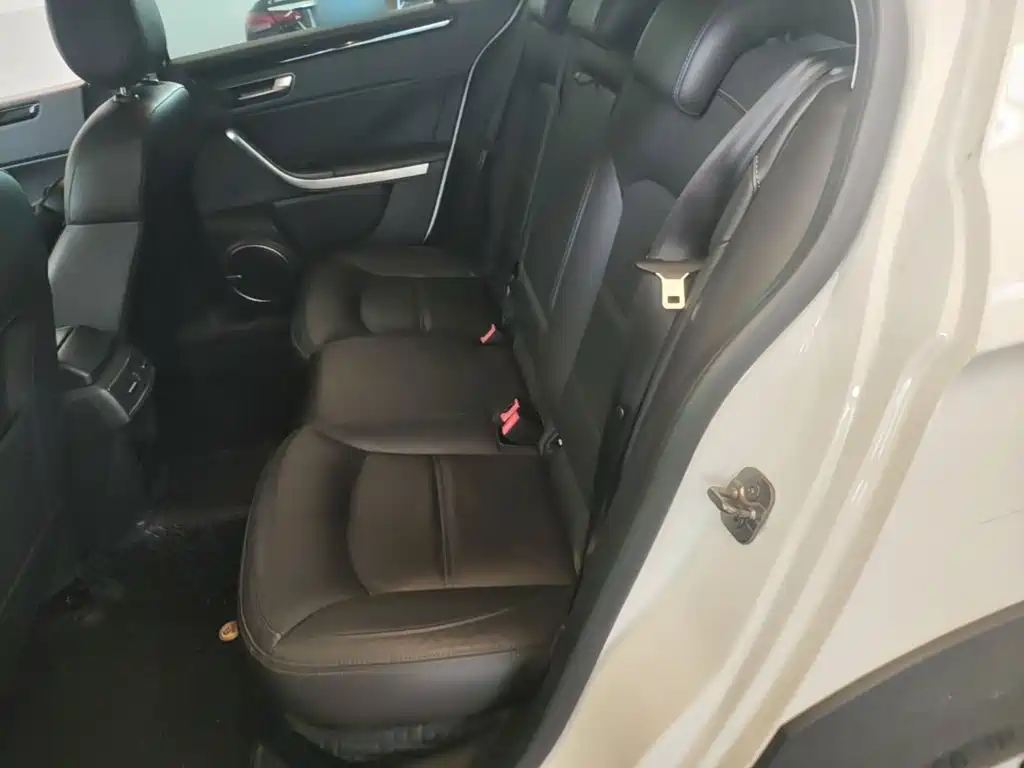 Qoros 3 2016 2016 Urban SUV 1.6T Automatic Zhizhen
