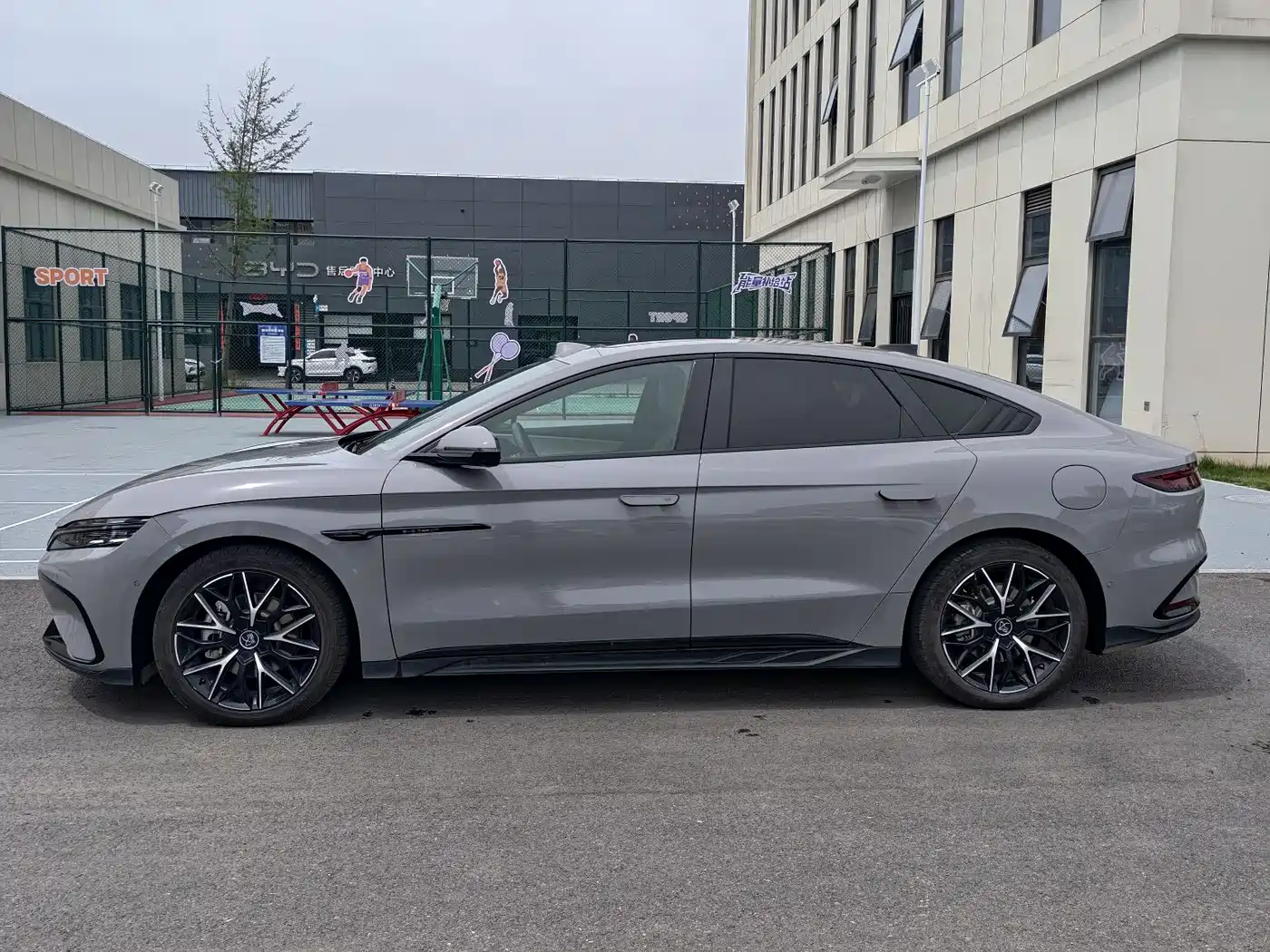 BYD Han 2025 DM-i Smart Driving Edition 125KM LiDAR Flagship фото 6