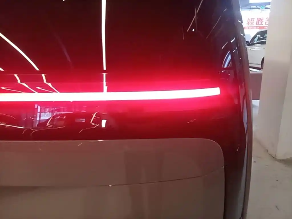 Li Auto MEGA 2024 2024 Ultra