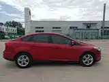 Фото 5 - Ford Focus