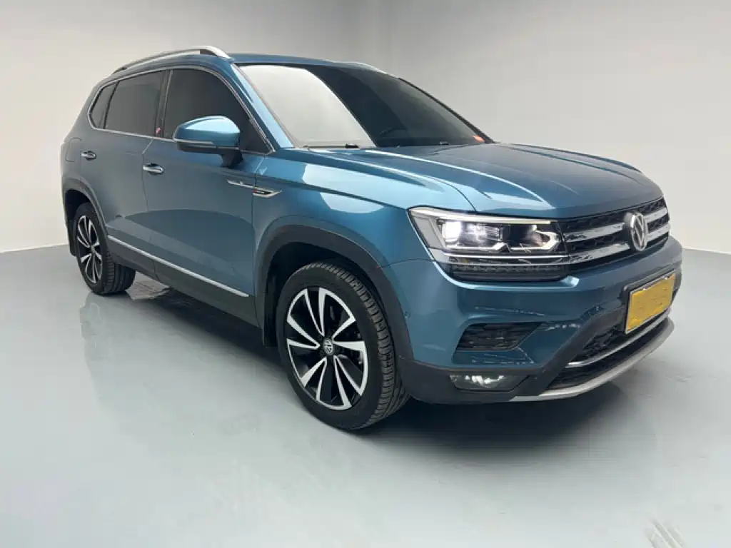 Volkswagen Tharu 2019 Model 330TSI 4WD Flagship Edition China VI фото 3