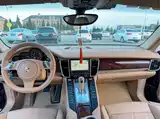Photo 9 - Porsche Panamera