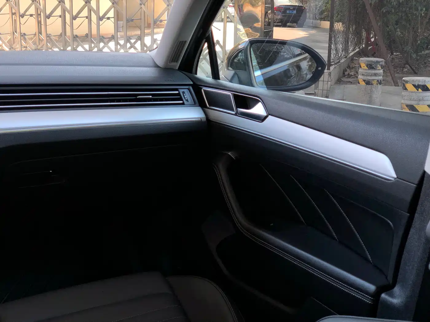 Volkswagen Magotan 2025 Popular Edition 280TSI DSG Comfort фото 17
