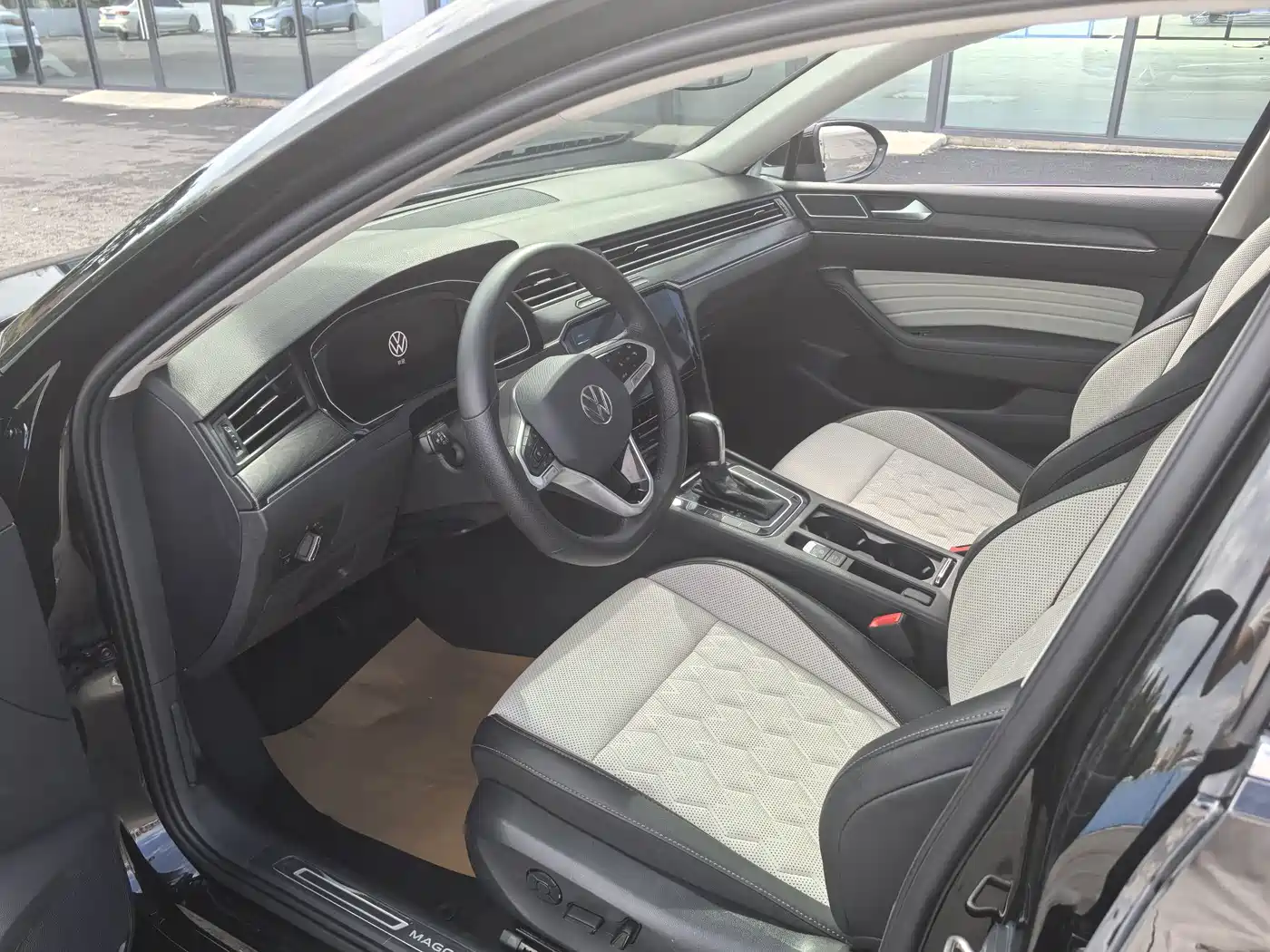 Volkswagen Magotan 2026 2026 Model 30 Million Special Selection 380TSI DSG Luxury