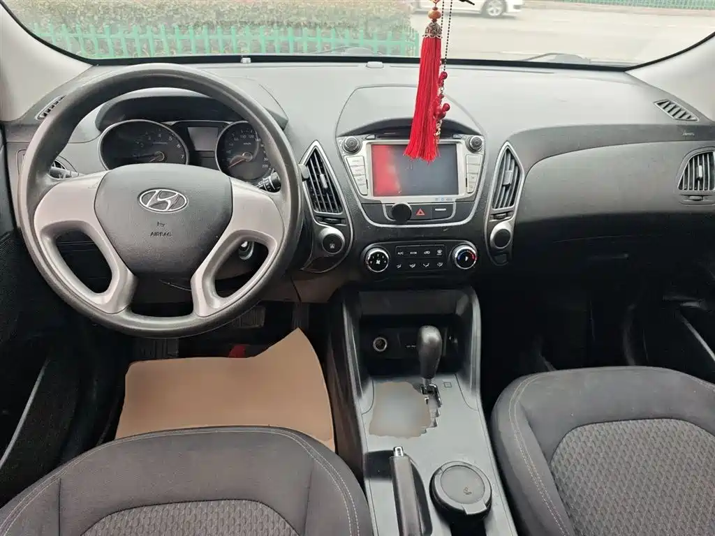 Hyundai Beijing Hyundai ix35 2015 2.0L Automatic 2WD Comfort China V фото 10