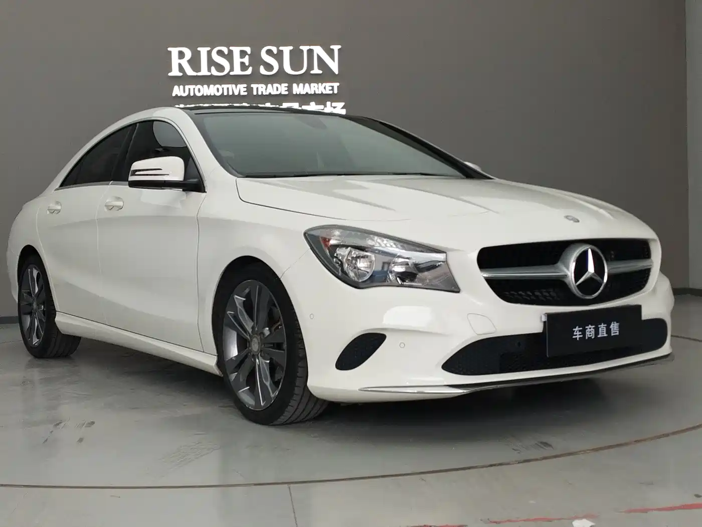 Mercedes-Benz CLA (Import) 2016 CLA 200 Sport фото 3