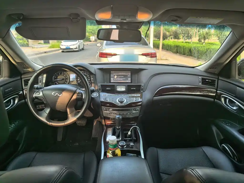 Infiniti Q70 2014 2013 Q70L 2.5L Comfort
