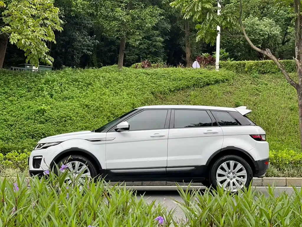 Land Rover Range Rover Evoque 2018 240PS SE Smart Edition фото 17