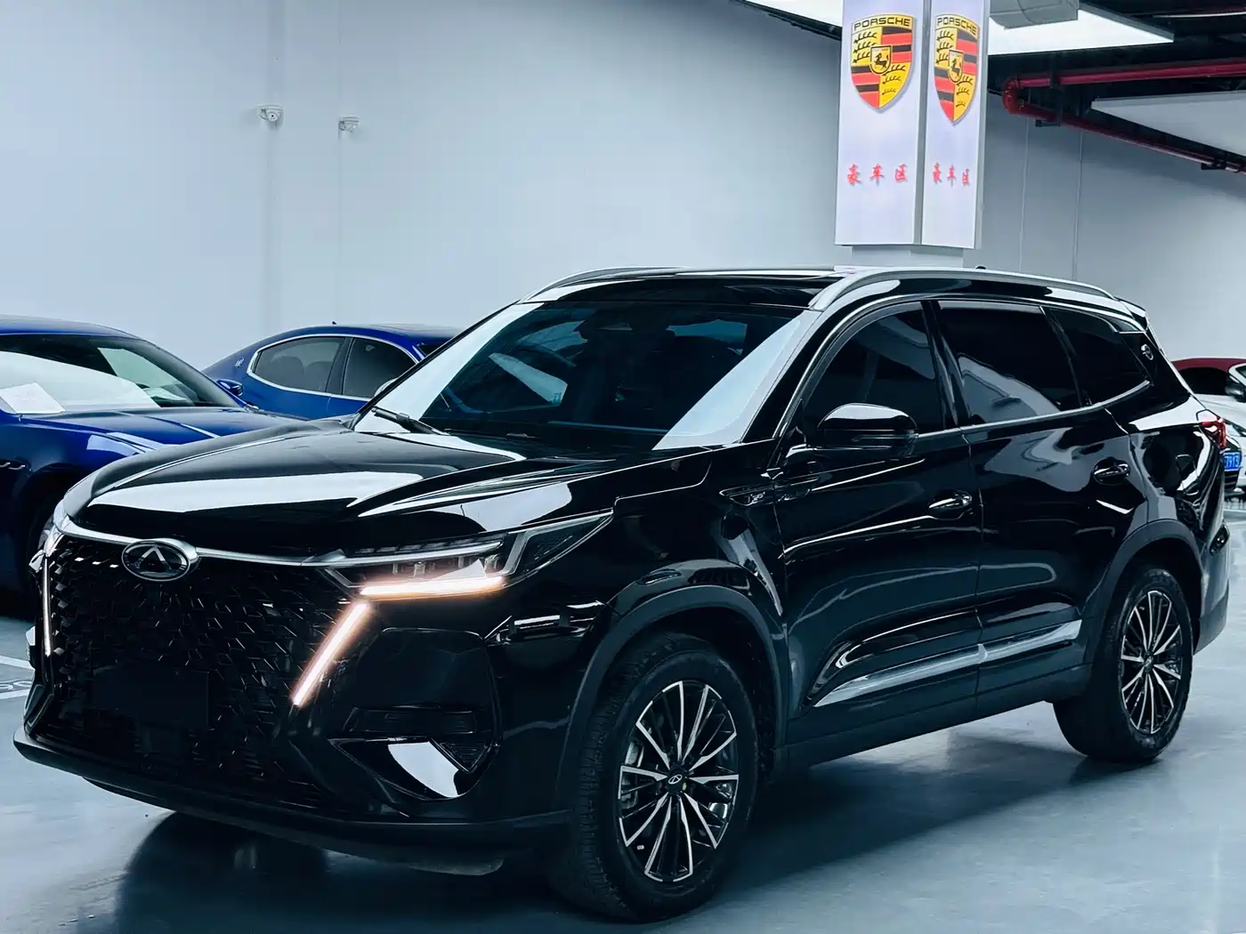 Chery Tiggo 8 PRO 2025 290T 2WD Luxury Edition