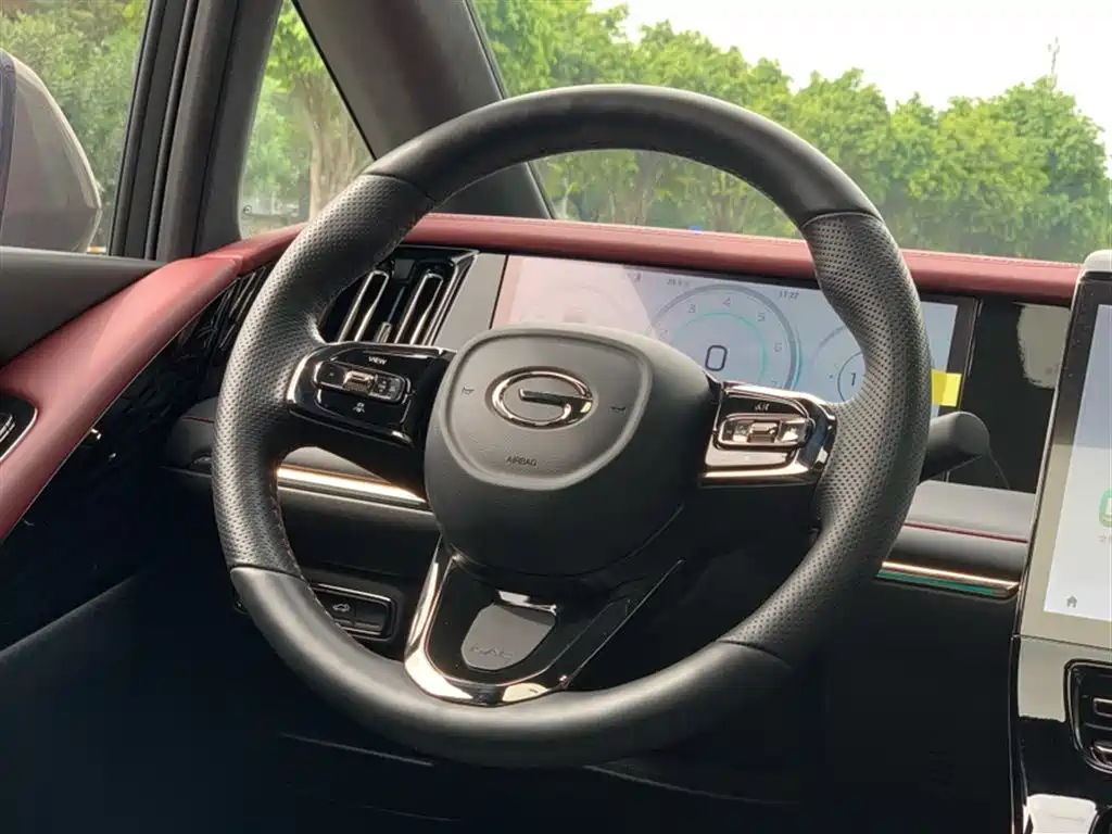GAC Trumpchi Trumpchi M8 2023 Model Master Series 400T Ultimate Edition фото 17