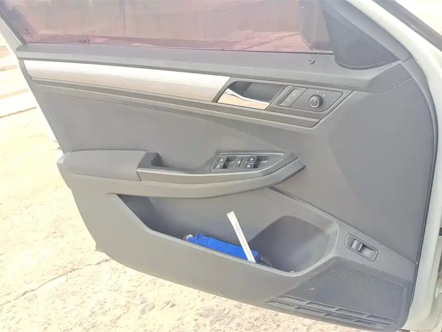 Volkswagen Bora 2018 1.5L Automatic Fashion фото 7