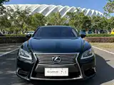 Фото 2 - Lexus LS