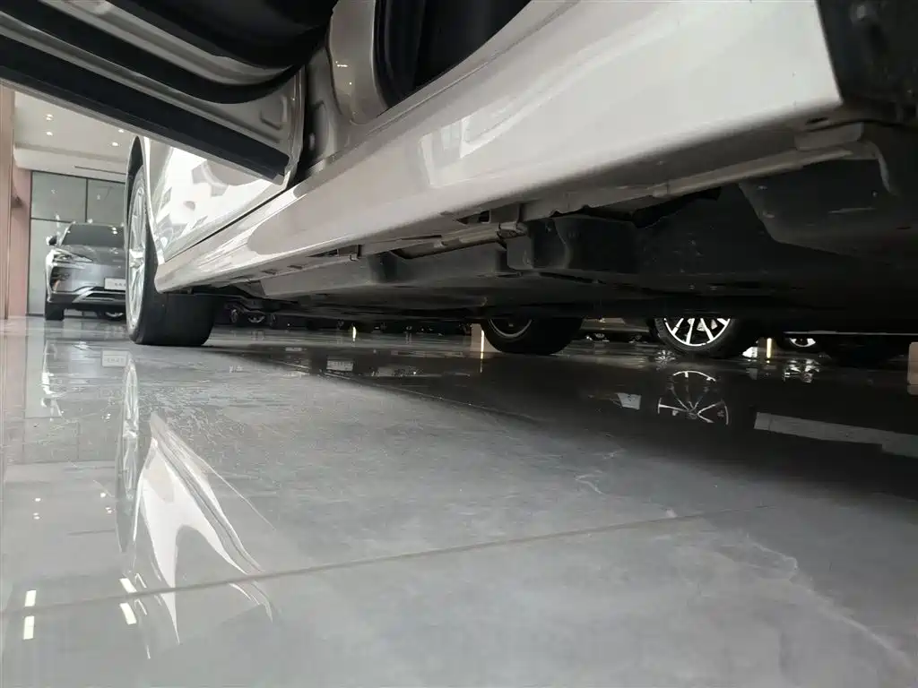Toyota Camry 2019 2.0G Luxury Edition China VI фото 21