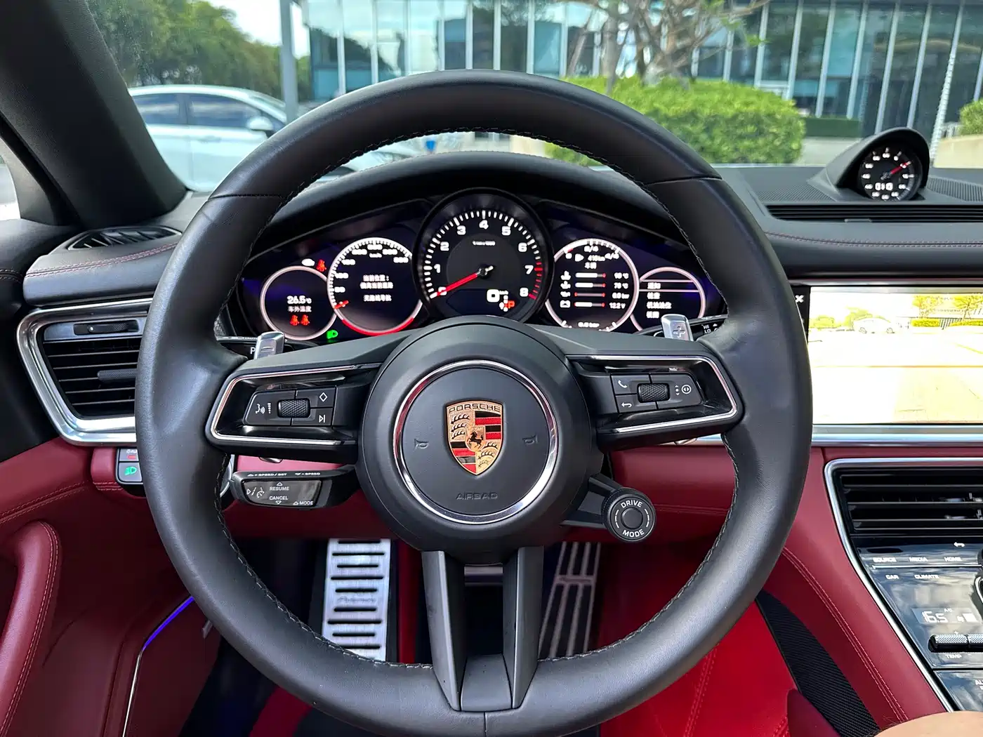 Porsche Panamera 2023 Panamera Executive Long Wheelbase Platinum Edition 2.9T фото 13