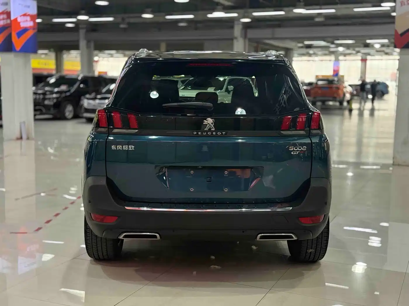 Peugeot 5008 2017 380THP 7-Seater Luxury GT Edition фото 23