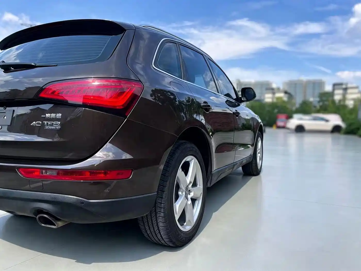 Фото 8 - Audi Q5
