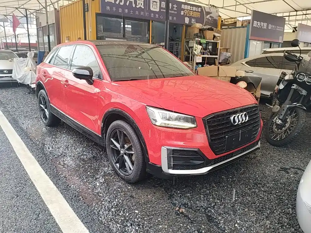 Фото 4 - Audi Q2L