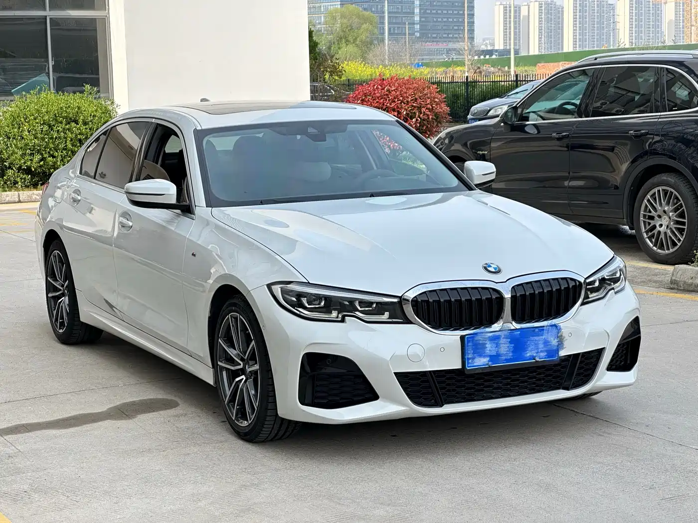 BMW 3 Series 2020 Facelift 325Li Launch Edition фото 3