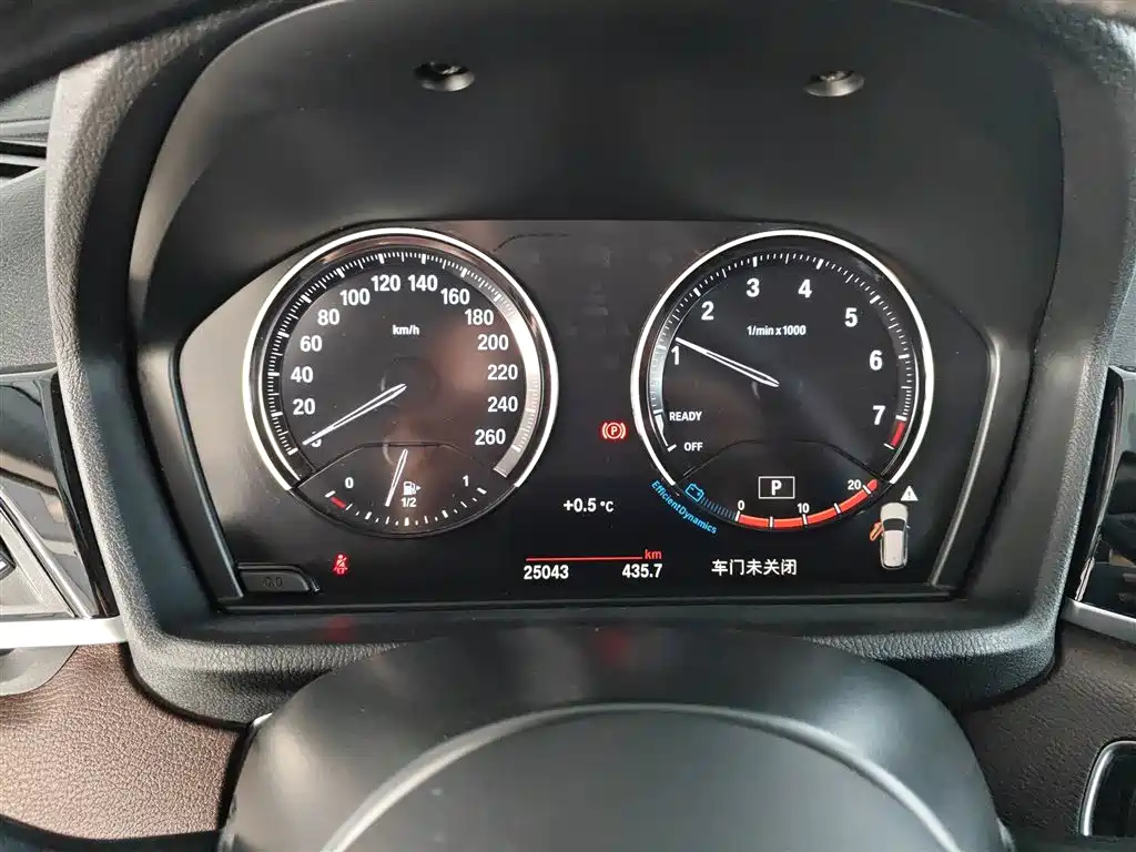 BMW X1 2022 sDrive25Li Leading фото 5