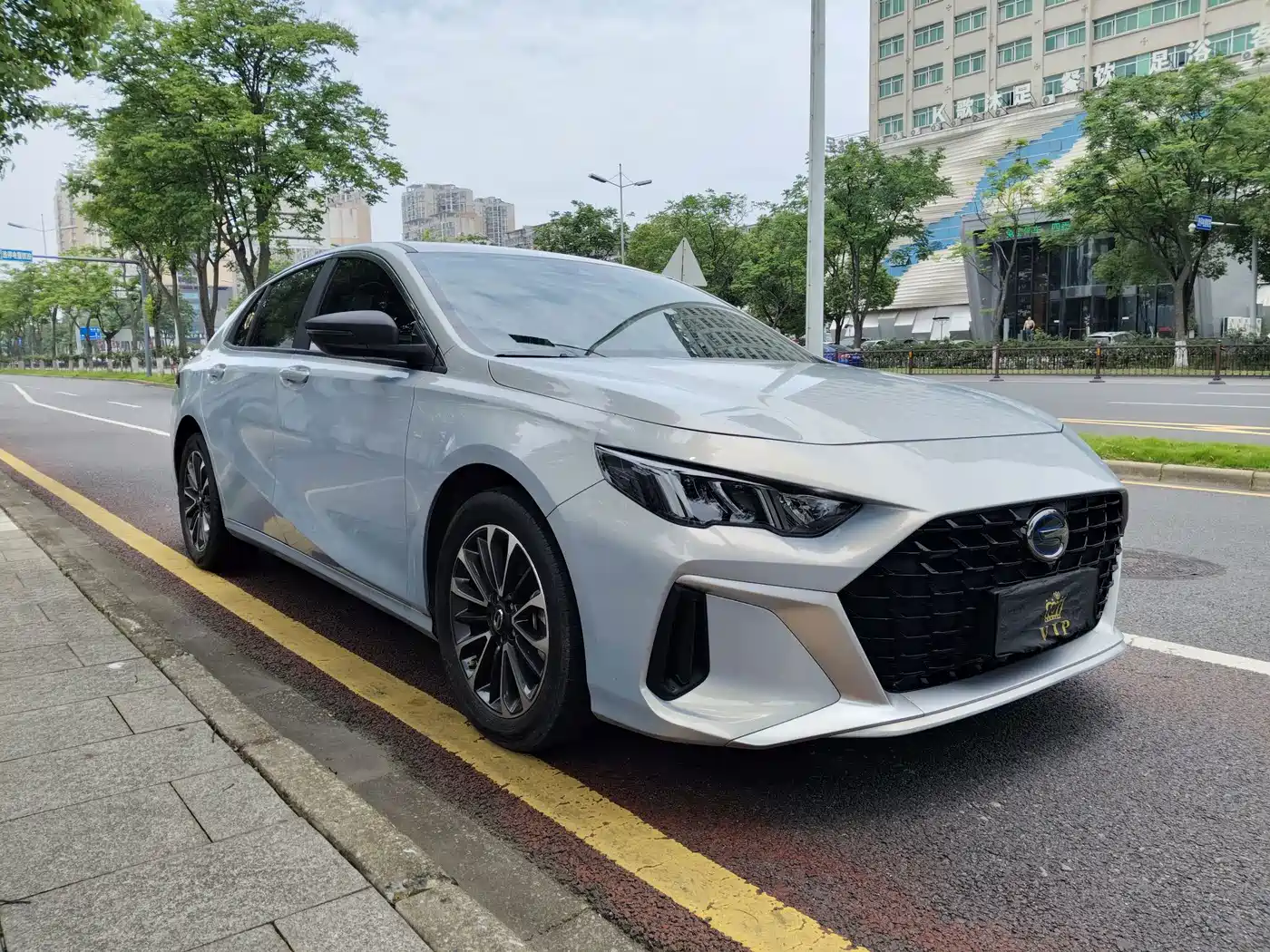 Фото 3 - GAC Trumpchi Trumpchi Emkoo
