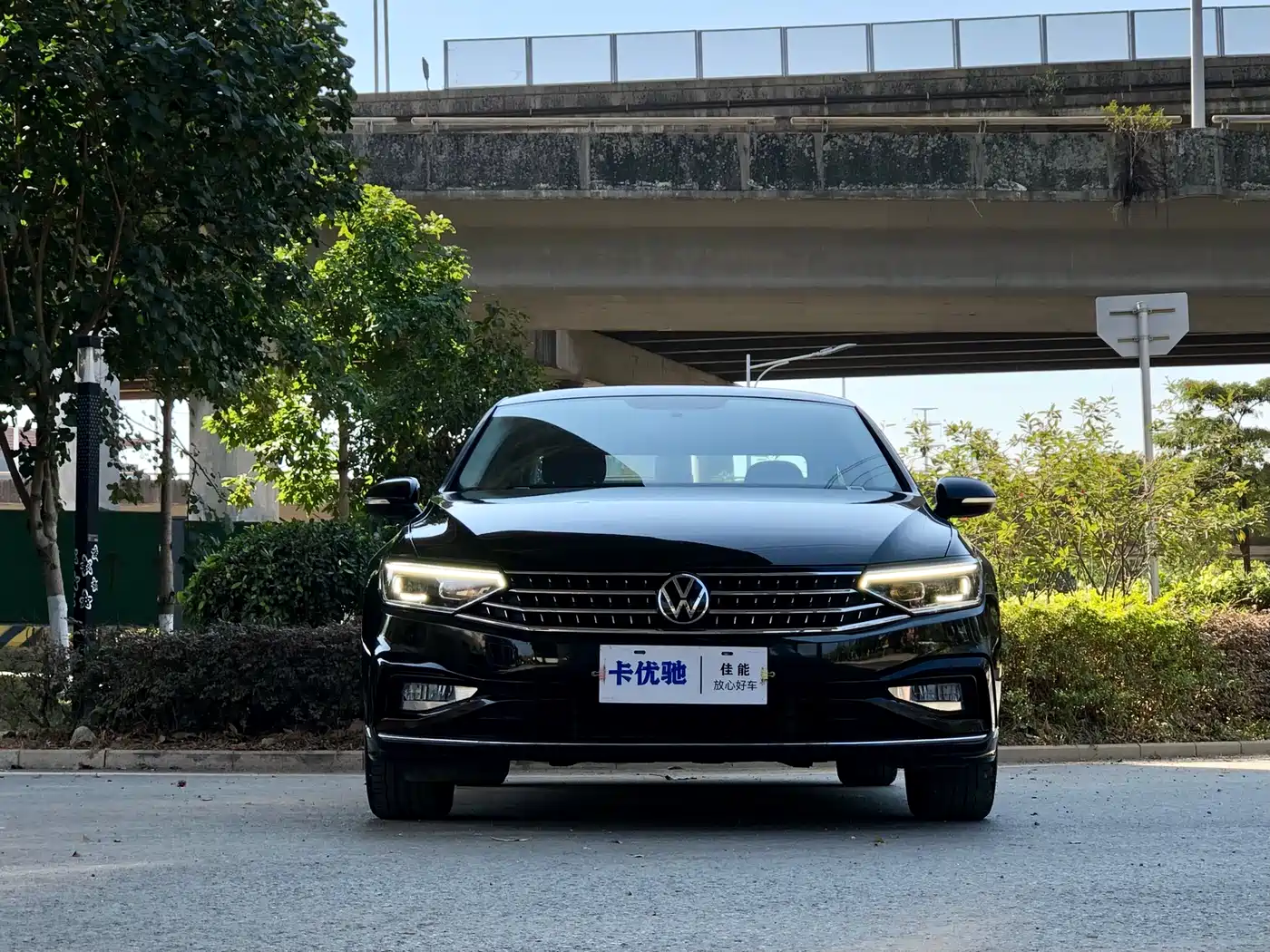 Volkswagen Magotan 2025 Popular Edition 280TSI DSG Comfort фото 2