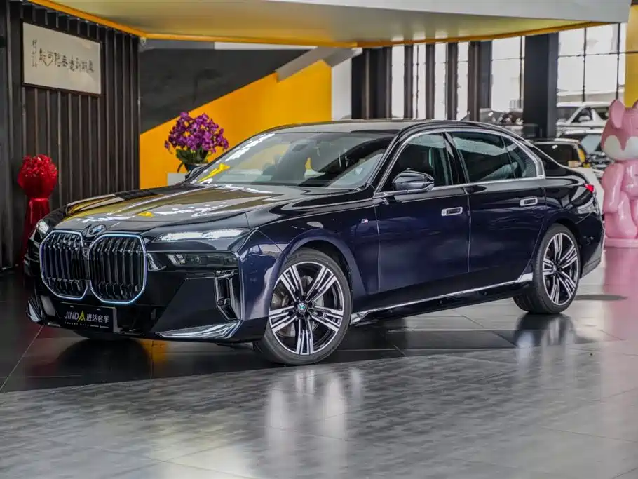 BMW 7 Series 2023 Model 740Li Premium Luxury Package