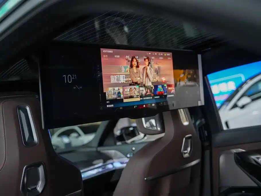 BMW 7 Series 2023 Model 740Li Premium Luxury Package фото 14