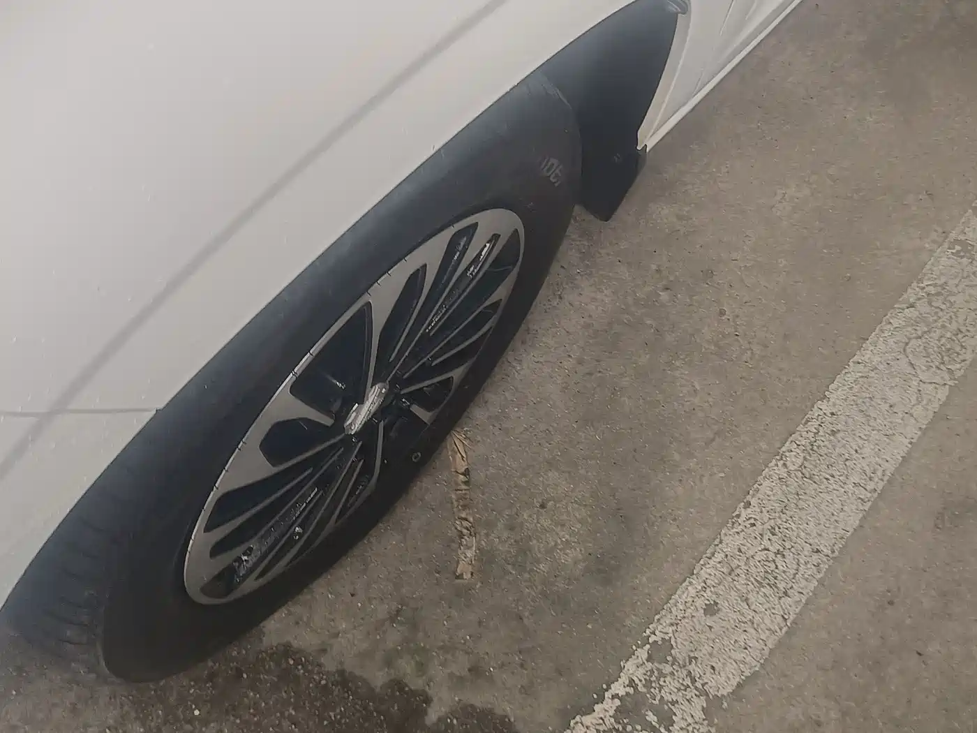 Dongfeng Fengguang Fengguang 380 2023 2022 1.5L Comfort Passenger Van (Leaf Spring) 7-Seater