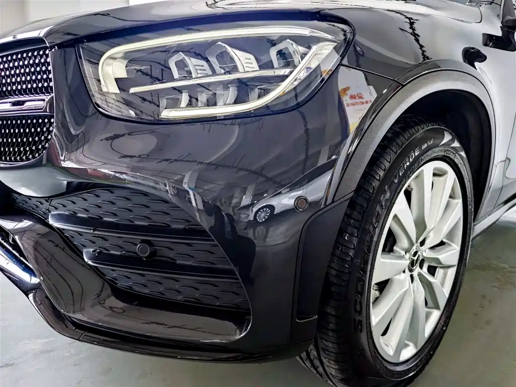 Mercedes-Benz GLC Coupe 2020 GLC 260 4MATIC Coupe SUV фото 6