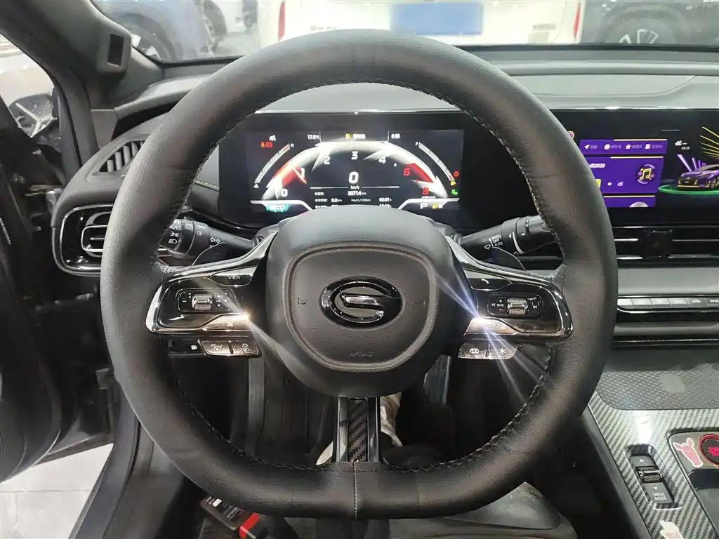 GAC Trumpchi Trumpchi Emkoo 2022 270T DCT J16 R-style Track Edition фото 8
