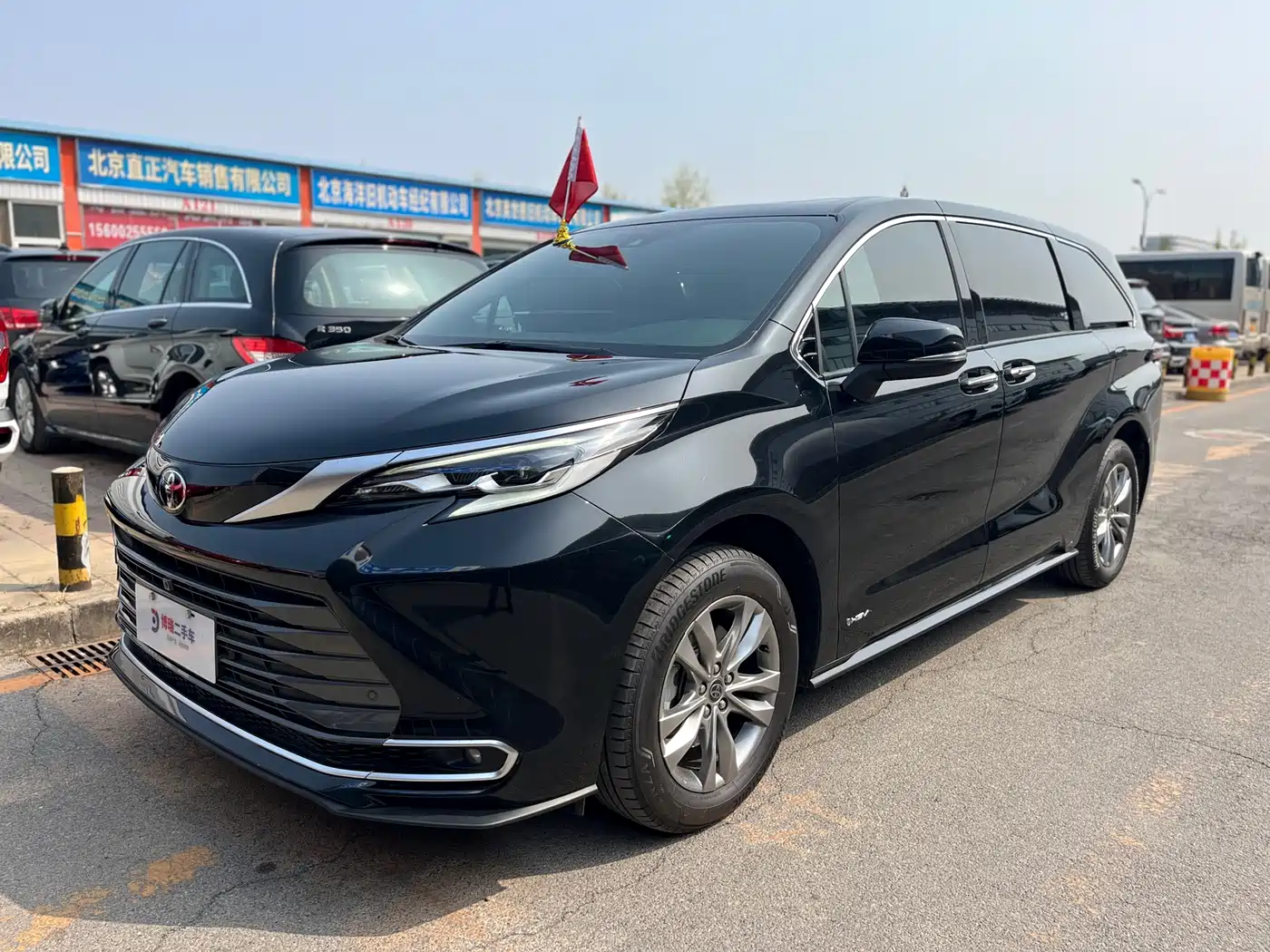 Toyota Sienna 2024 2.5L Hybrid 4WD Premium Edition