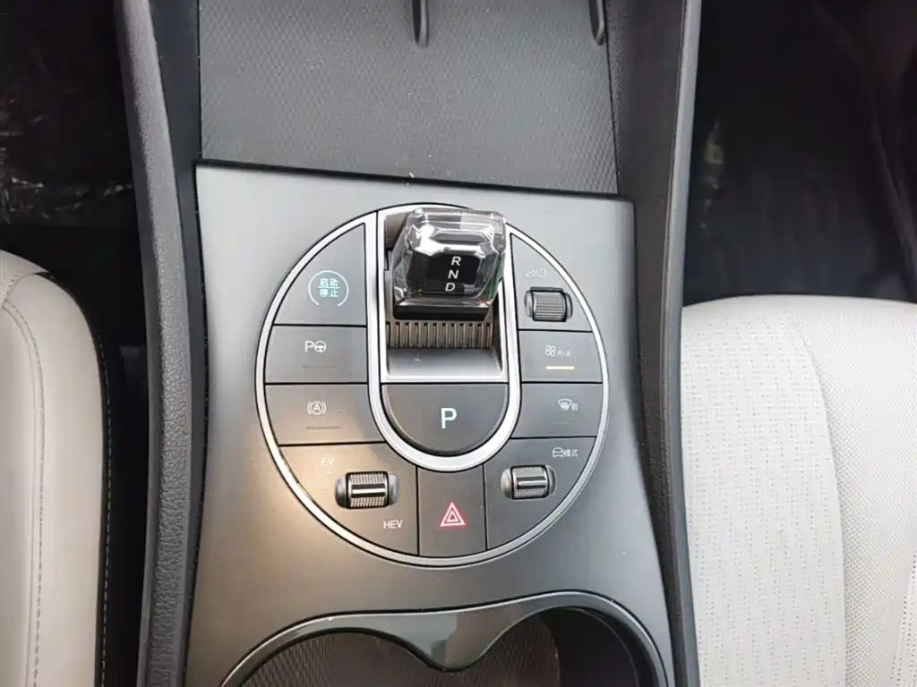 BYD Hai Bao 05 DM-i 2025 DM-i Smart Driving Edition 120KM Flagship фото 14