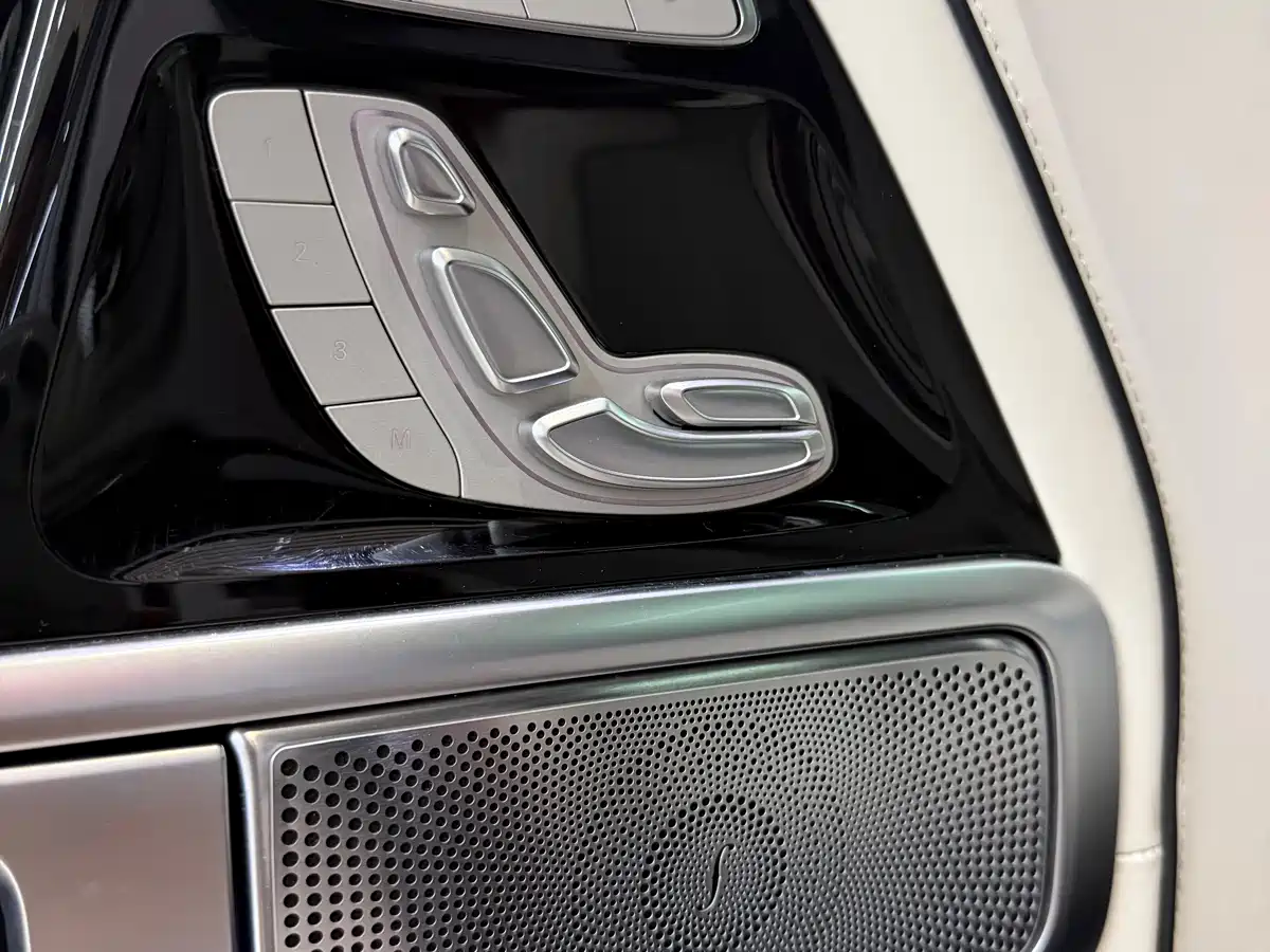 MERCEDES-BENZ G-CLASS AMG