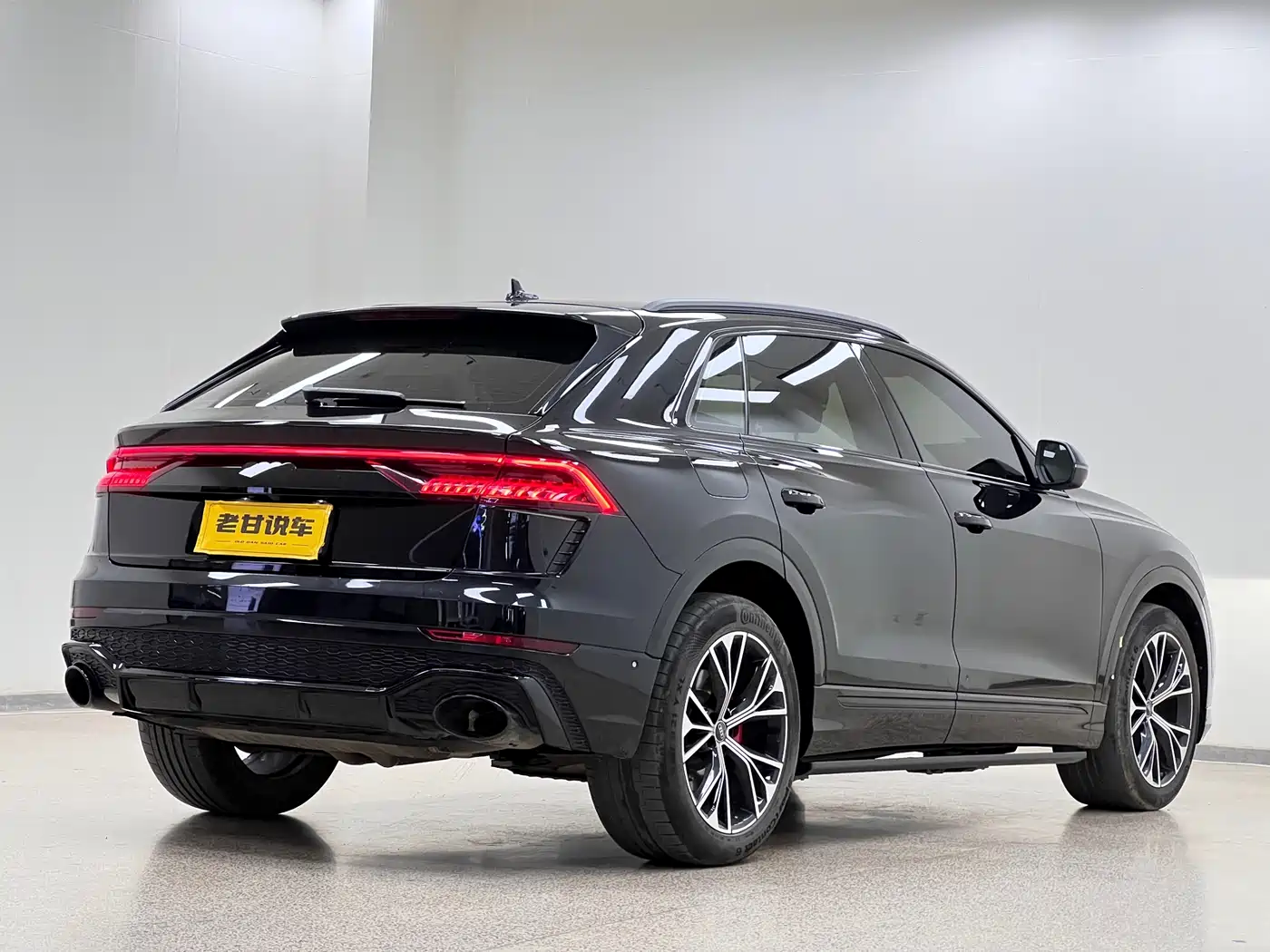 Audi Q8 2022 55 TFSI Luxury Dynamic фото 5