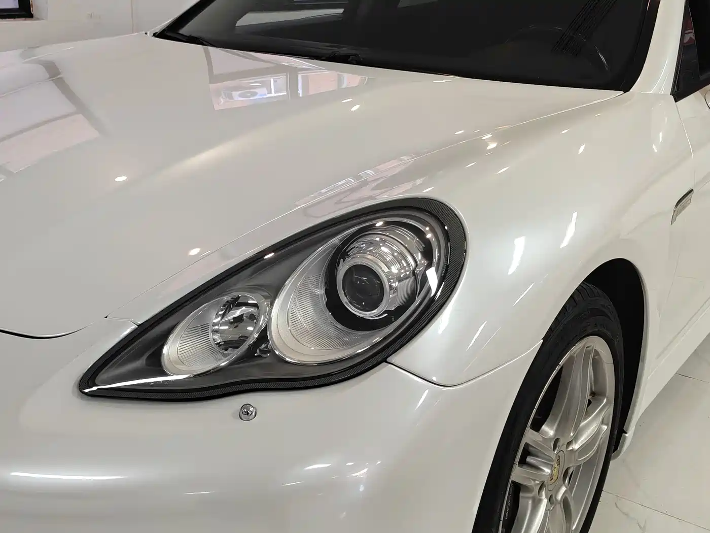 Porsche Panamera 2010 Panamera 4 3.6L фото 30
