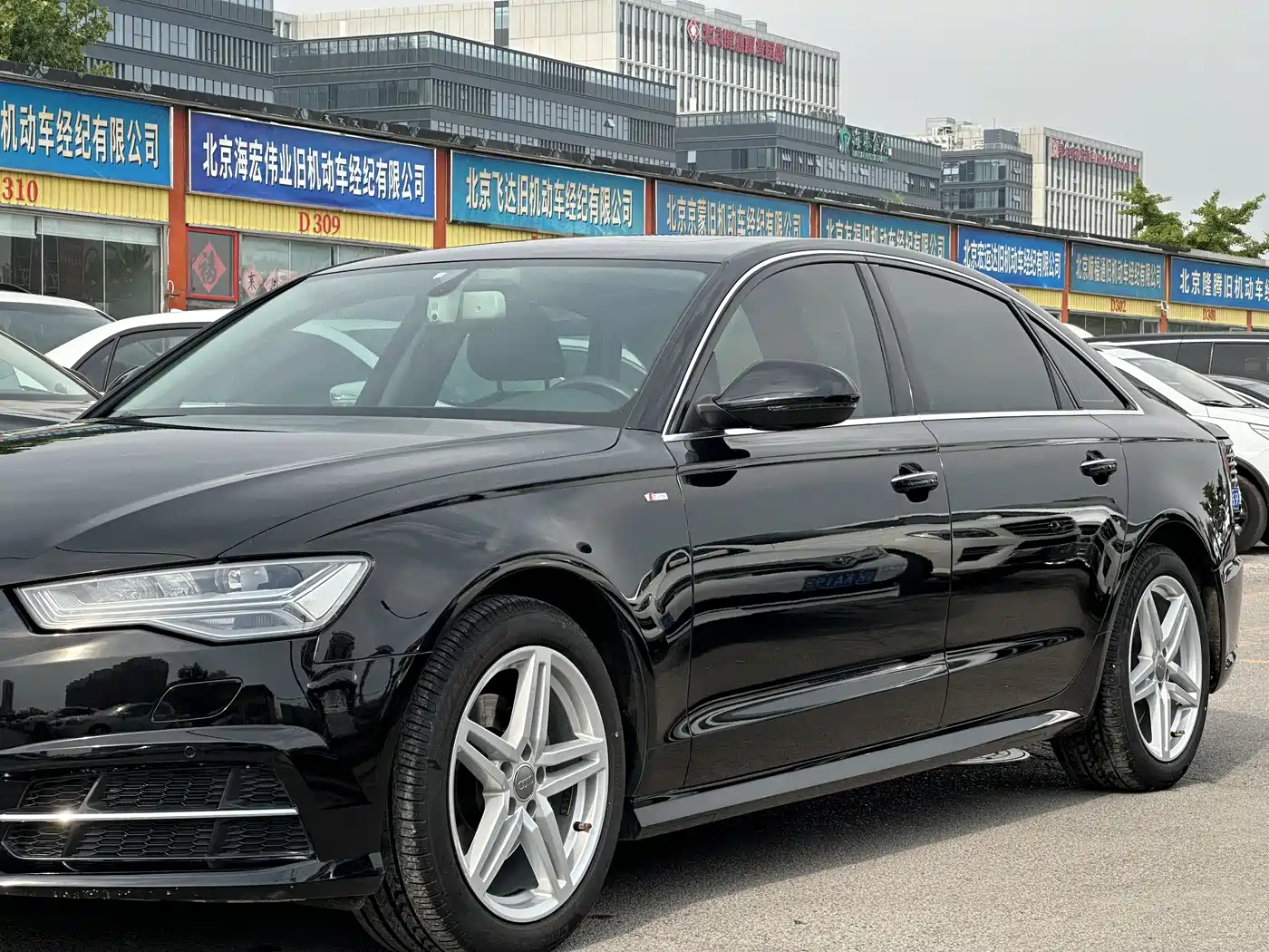 Audi A6L 2018 30th Anniversary 30 FSI Style фото 22