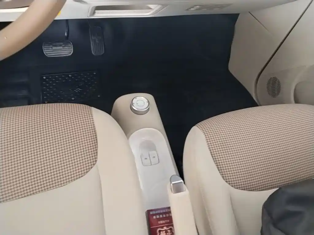 Wuling Motors Hongguang MINIEV 2026 2024 3rd Generation 215km Youth Edition