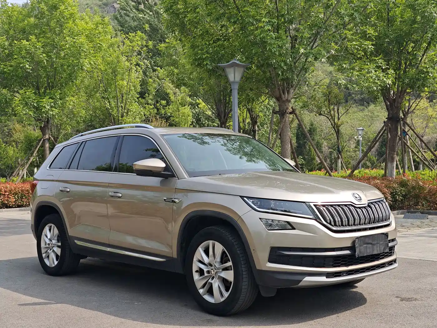 Škoda Kodiaq 2019 Facelift TSI330 5-Seater 2WD Luxury Premium Edition China V фото 3