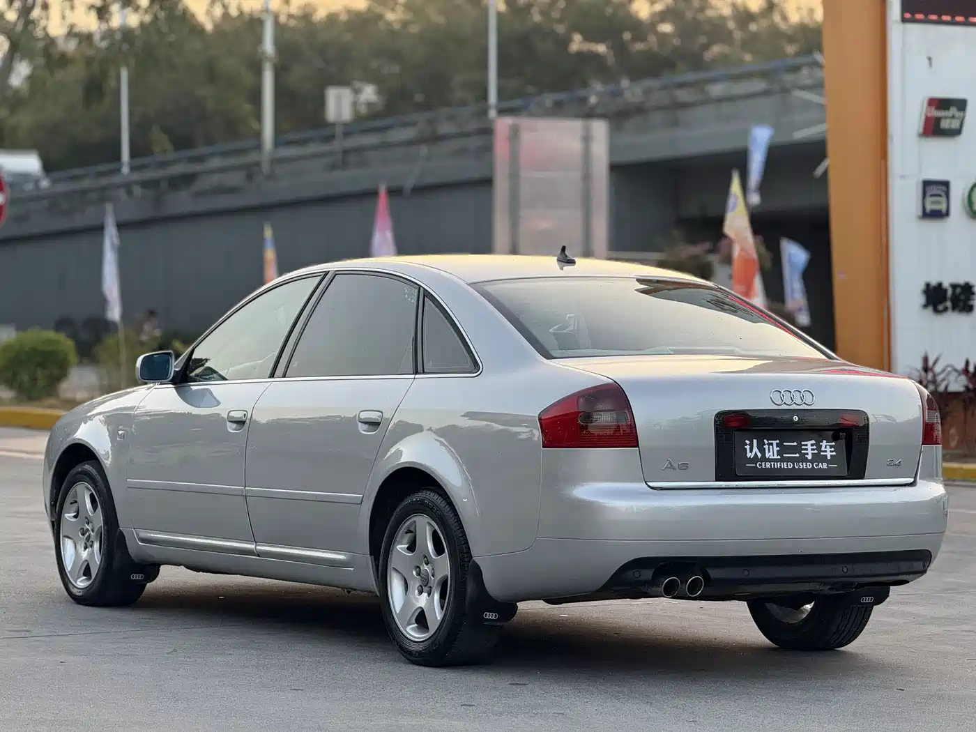 Audi A6 2004 Model 2.4L Luxury Comfort фото 19