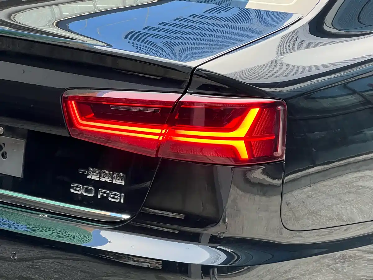 Audi A6L 2016 30 FSI Technology фото 8