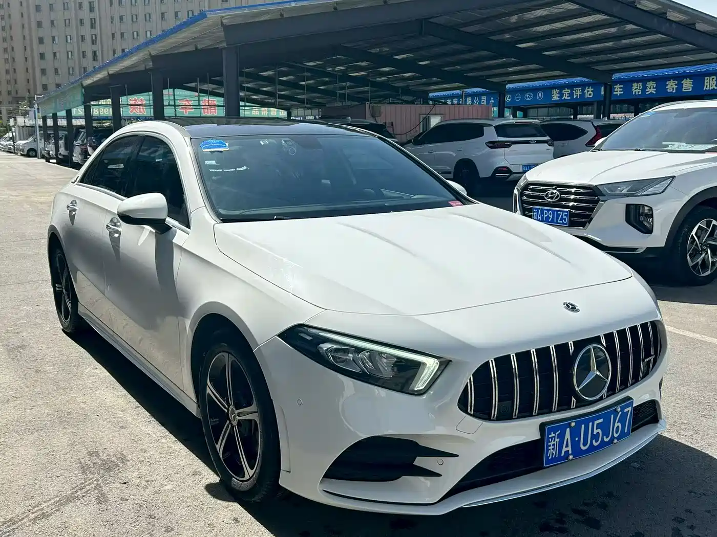 Mercedes-Benz A-Class 2022 A 200 L Sport Sedan Dynamic фото 3